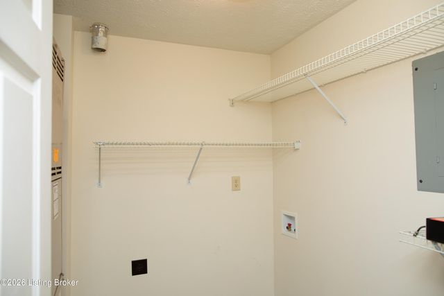 331 Piatt Pl 207, Louisville, KY 40223