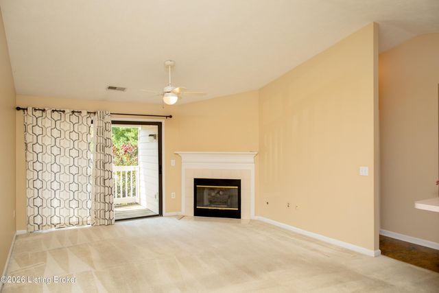 331 Piatt Pl 207, Louisville, KY 40223
