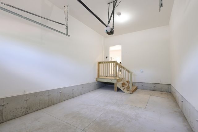 175 Main Street, Groveland, MA 01834