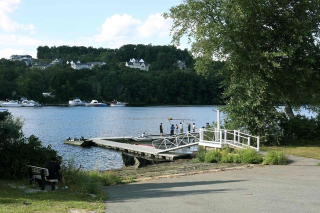 175 Main Street, Groveland, MA 01834
