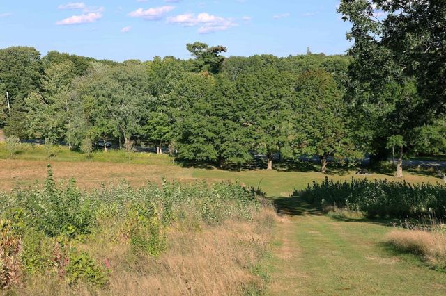 175 Main Street, Groveland, MA 01834