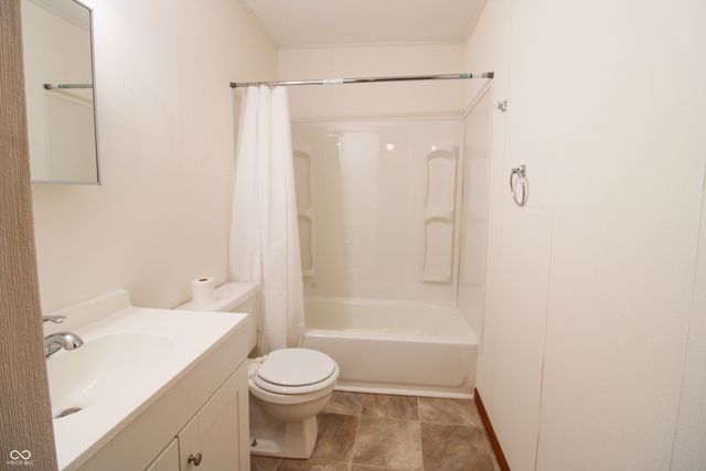 5775 N Blossom Drive, Scipio, IN 47273