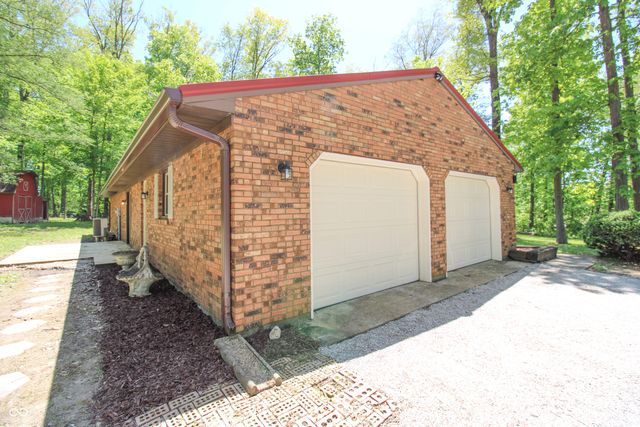 5775 N Blossom Drive, Scipio, IN 47273