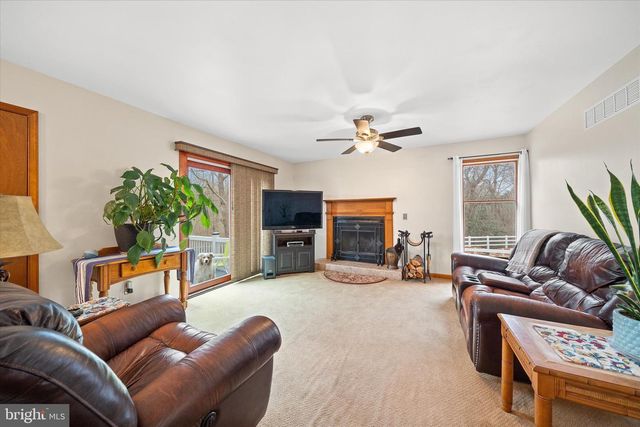 135 W COOK AVE, Smyrna, DE 19977