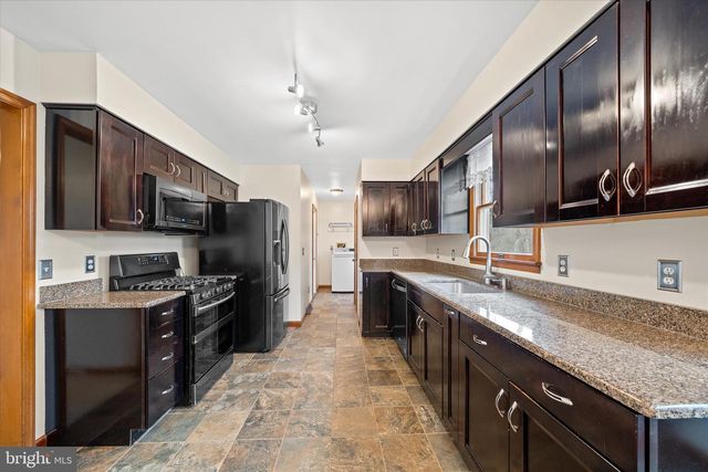 135 W COOK AVE, Smyrna, DE 19977