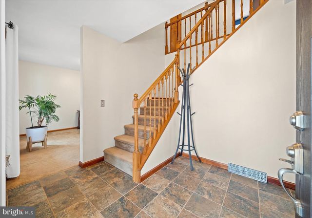 135 W COOK AVE, Smyrna, DE 19977