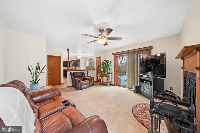 135 W COOK AVE, Smyrna, DE 19977