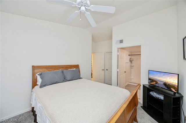 4650 Saint Croix LN 737, Naples, FL 34109