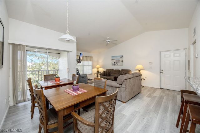 4650 Saint Croix LN 737, Naples, FL 34109