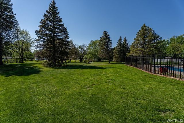 182 Messer Avenue, Cheektowaga, NY 14043