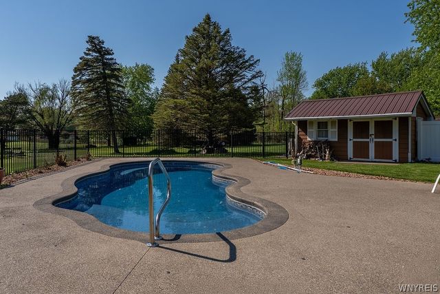 182 Messer Avenue, Cheektowaga, NY 14043
