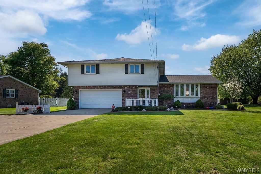 182 Messer Avenue, Cheektowaga, NY 14043