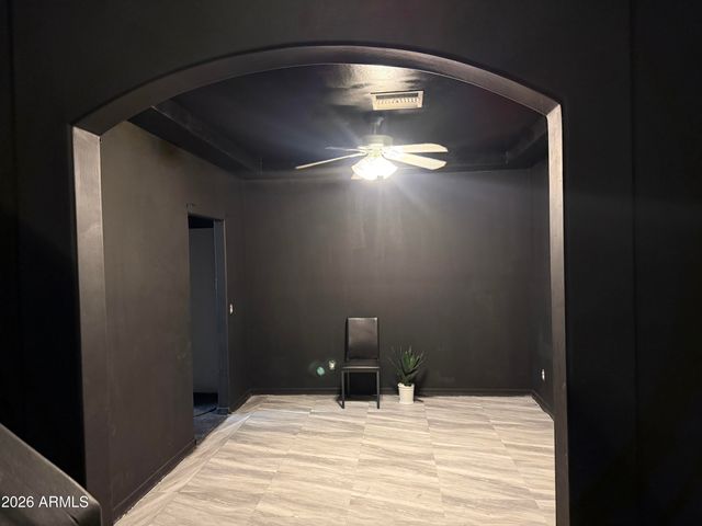 8524 W MONROE Street, Peoria, AZ 85345