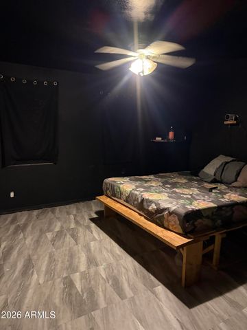 8524 W MONROE Street, Peoria, AZ 85345