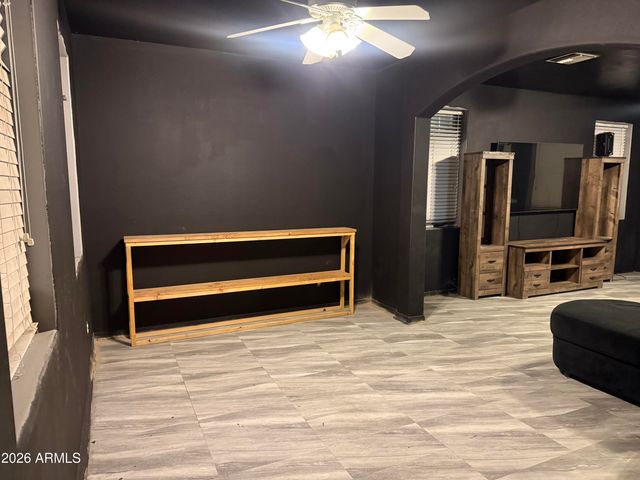 8524 W MONROE Street, Peoria, AZ 85345