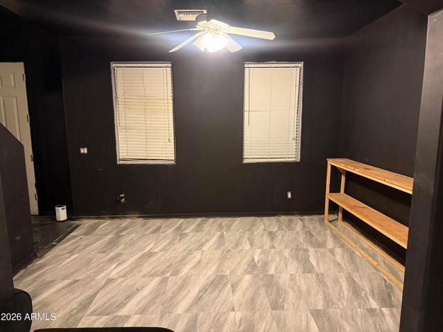 8524 W MONROE Street, Peoria, AZ 85345