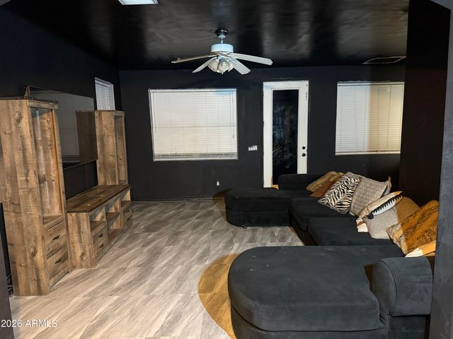 8524 W MONROE Street, Peoria, AZ 85345
