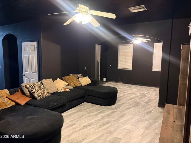 8524 W MONROE Street, Peoria, AZ 85345
