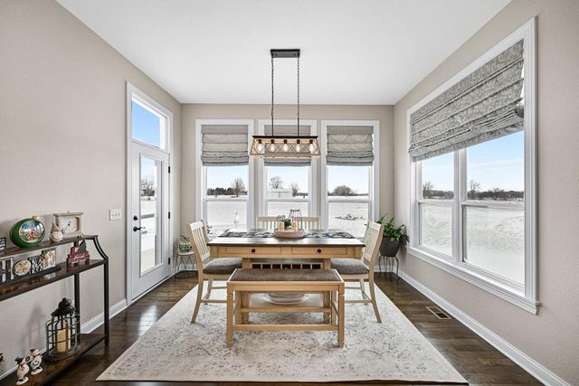 28516 Blue Crane COURT, Waterford, WI 53185