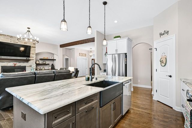 28516 Blue Crane COURT, Waterford, WI 53185