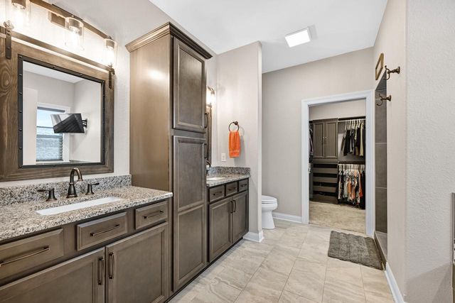 28516 Blue Crane COURT, Waterford, WI 53185