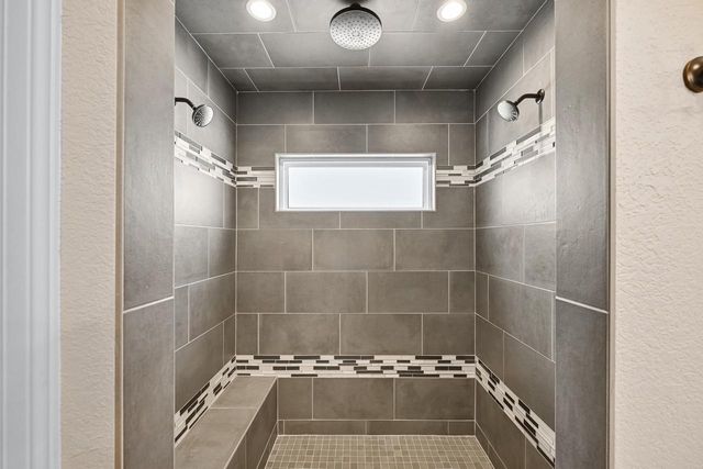 28516 Blue Crane COURT, Waterford, WI 53185