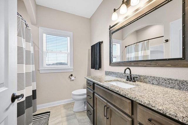 28516 Blue Crane COURT, Waterford, WI 53185