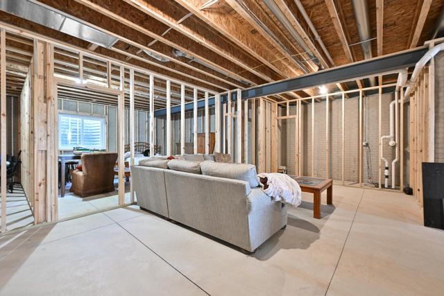 28516 Blue Crane COURT, Waterford, WI 53185