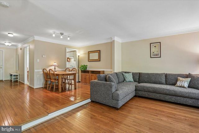 2459 MCCORMICK RD, Rockville, MD 20850