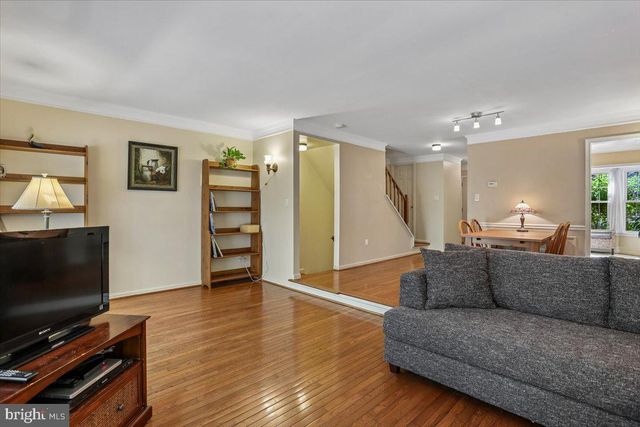 2459 MCCORMICK RD, Rockville, MD 20850