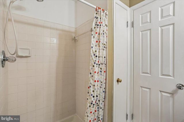 2459 MCCORMICK RD, Rockville, MD 20850