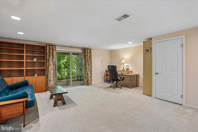 2459 MCCORMICK RD, Rockville, MD 20850