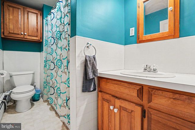 2143 NEWVILLE ROAD, Carlisle, PA 17015