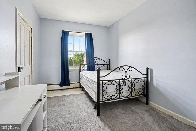 2143 NEWVILLE ROAD, Carlisle, PA 17015