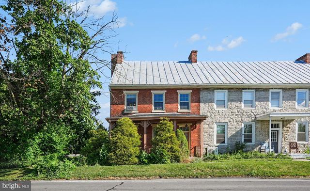 2143 NEWVILLE ROAD, Carlisle, PA 17015