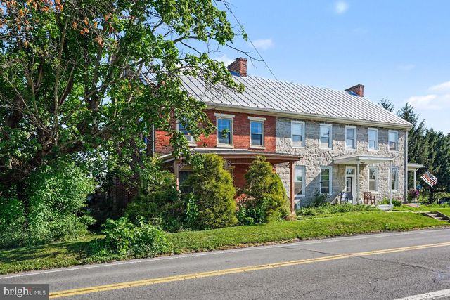 2143 NEWVILLE ROAD, Carlisle, PA 17015