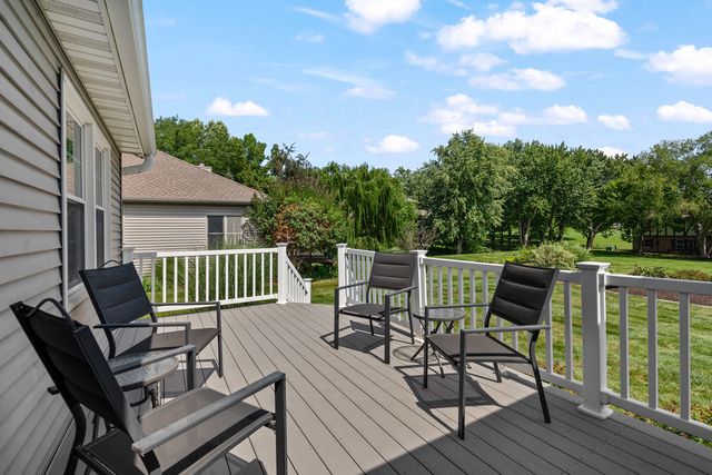 6119 Utica Ridge Road, Davenport, IA 52807