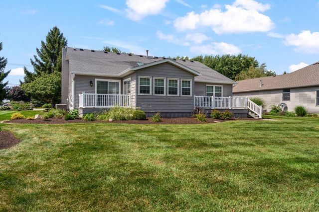 6119 Utica Ridge Road, Davenport, IA 52807