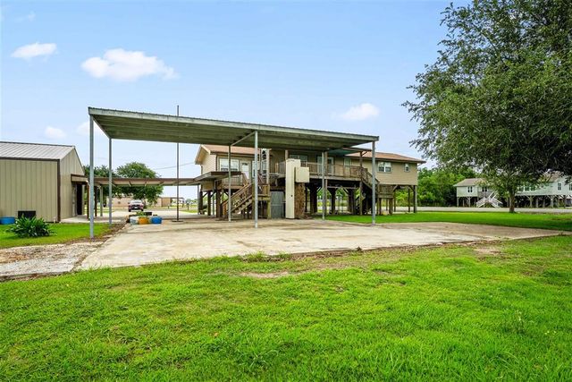 1300 School Street, Hackberry, LA 70645