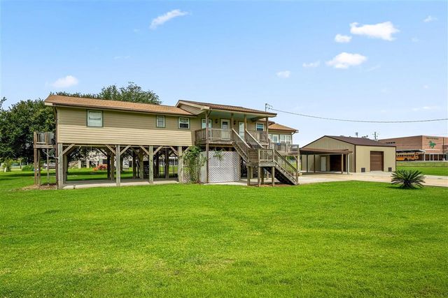 1300 School Street, Hackberry, LA 70645