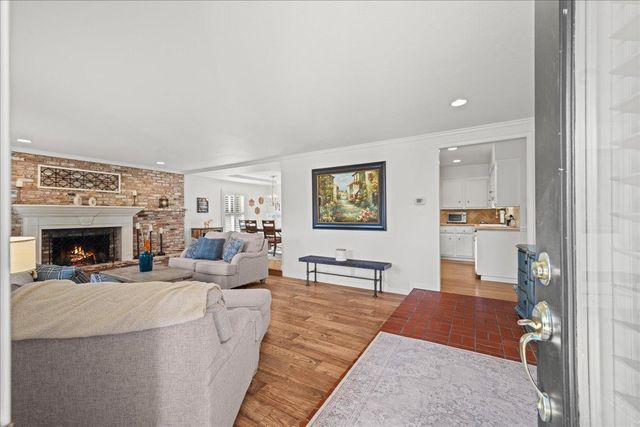 5065 Cocoa Palm Way, Fair Oaks, CA 95628