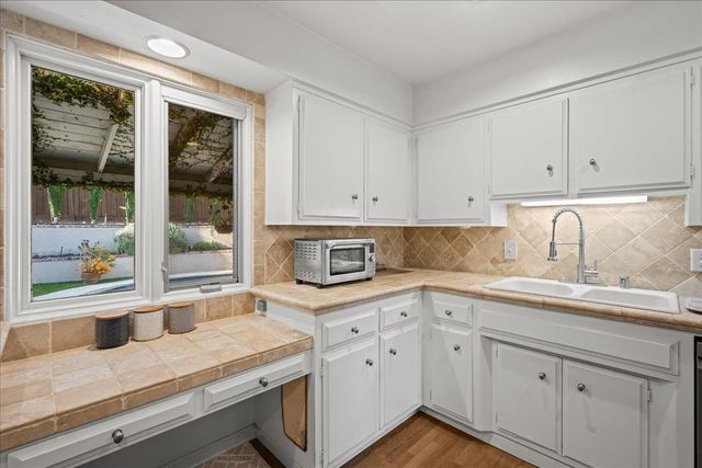 5065 Cocoa Palm Way, Fair Oaks, CA 95628