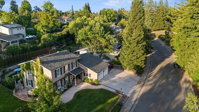 5065 Cocoa Palm Way, Fair Oaks, CA 95628