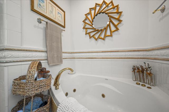 5065 Cocoa Palm Way, Fair Oaks, CA 95628