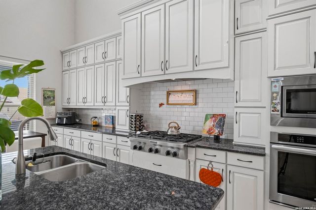 2819 Winter Gorge, San Antonio, TX 78259