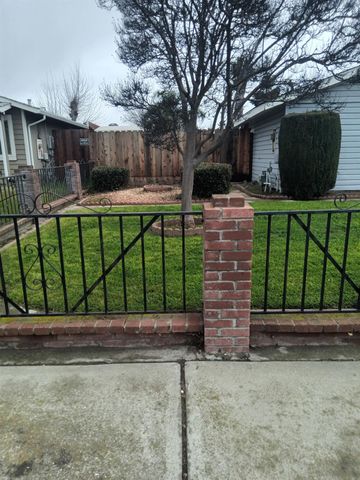 16439 Carleta Pl, Lathrop, CA 95330