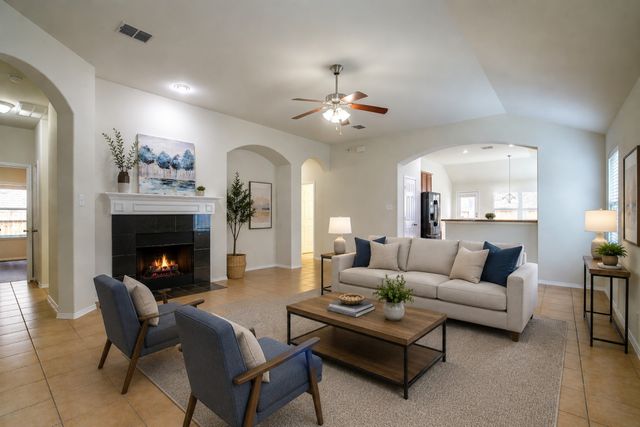 2011 Zavala, Forney, TX 75126