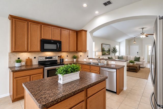 2011 Zavala, Forney, TX 75126