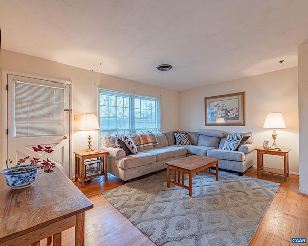 1211 HOLMES AVE, Charlottesville, VA 22901