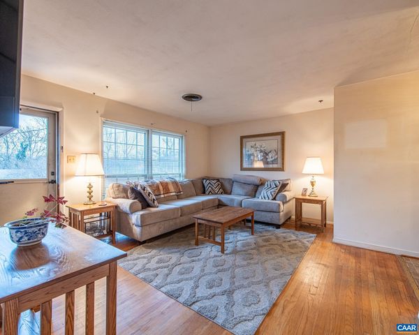 1211 HOLMES AVE, Charlottesville, VA 22901